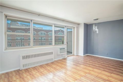 Apartment For Sale - 2925 5th Street #7A<br/> Brooklyn, NY 11224