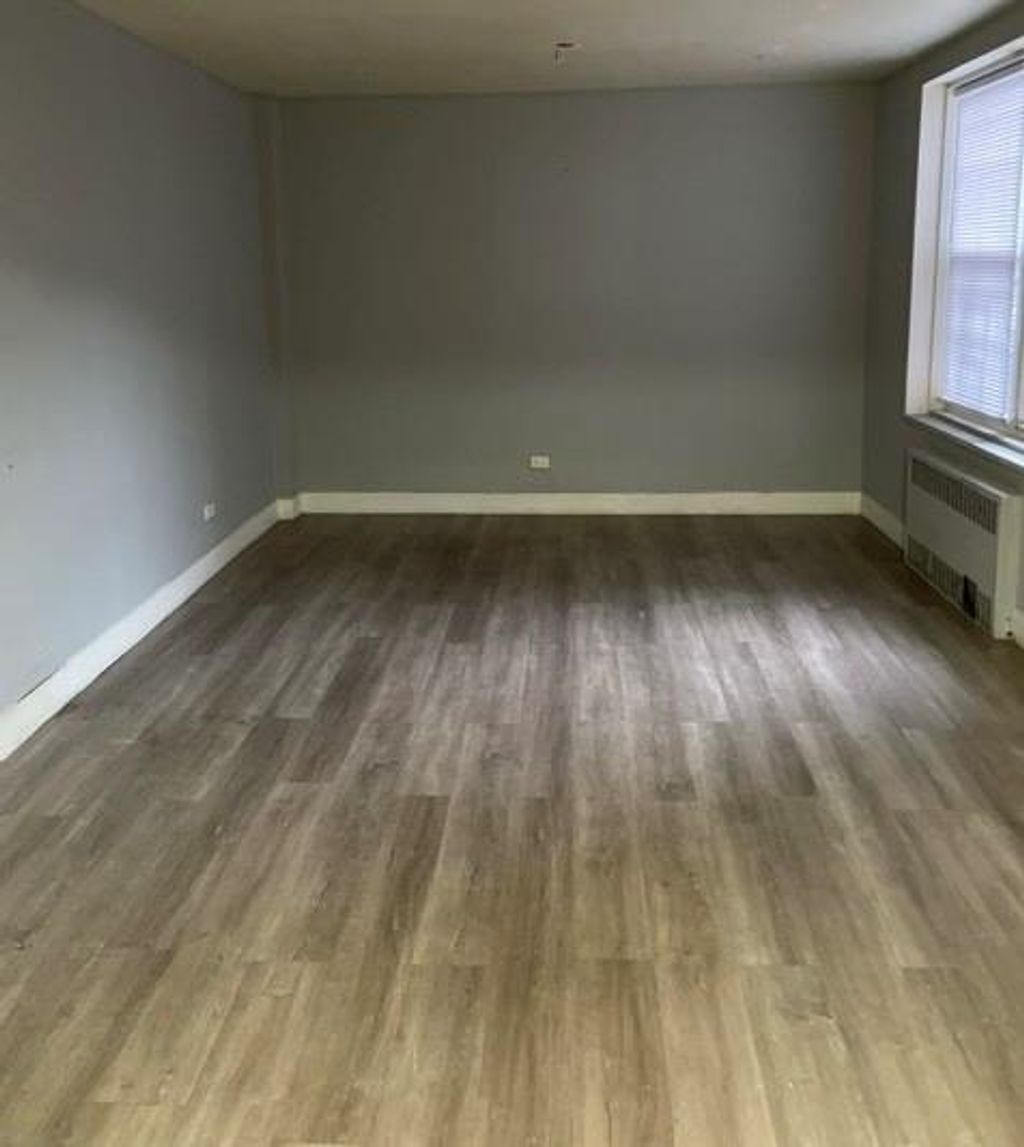 Photo of 2212 Brigham Street #5D, Brooklyn, NY 11229 (MLS # 497861)