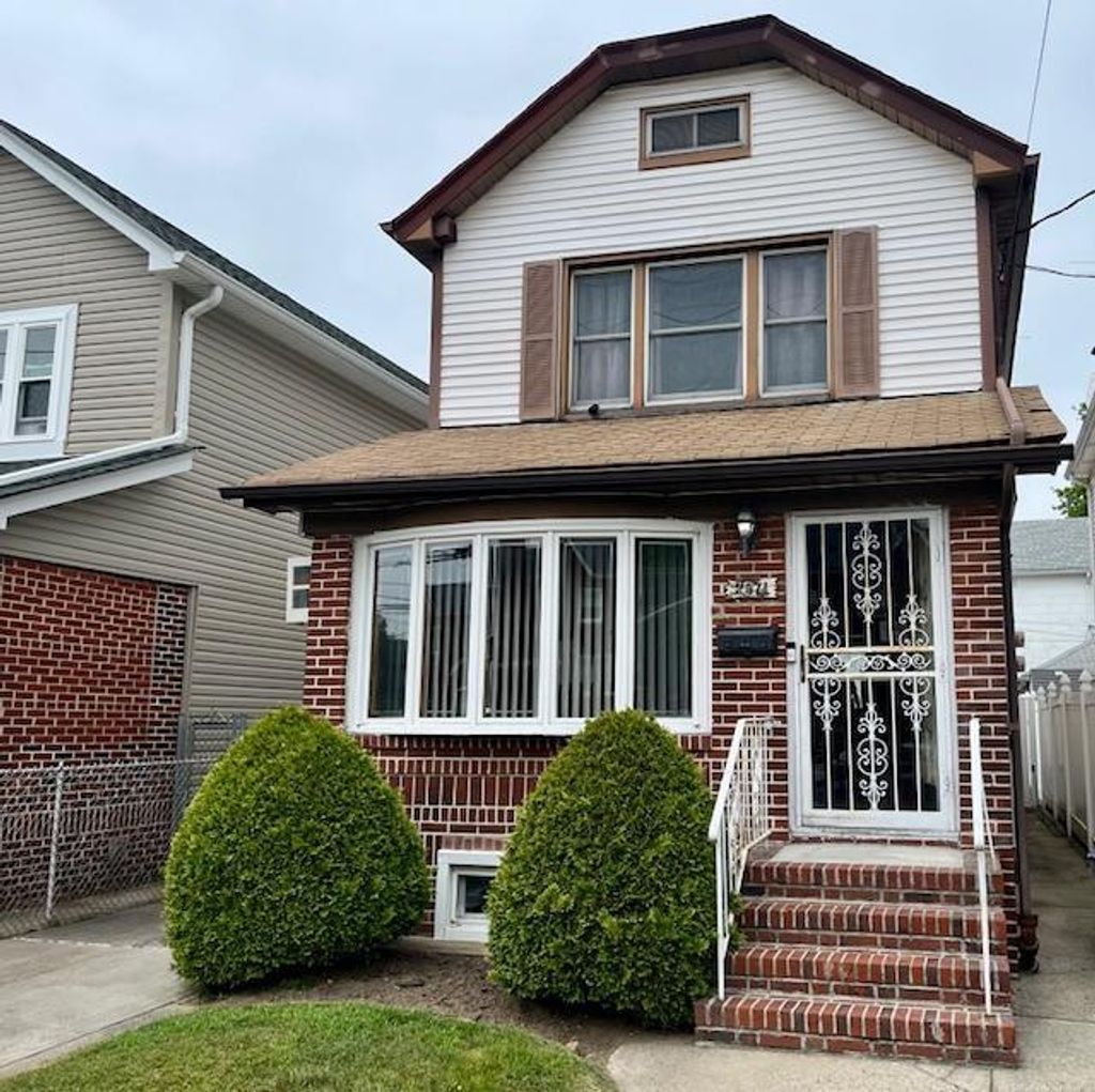 Photo of 2971 Avenue T, Brooklyn, NY 11229 (MLS # 493842)