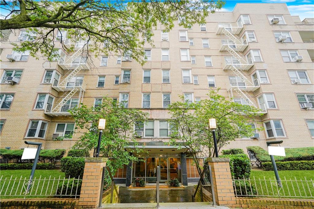 1250 Ocean Parkway #6A, Brooklyn, New York image 1
