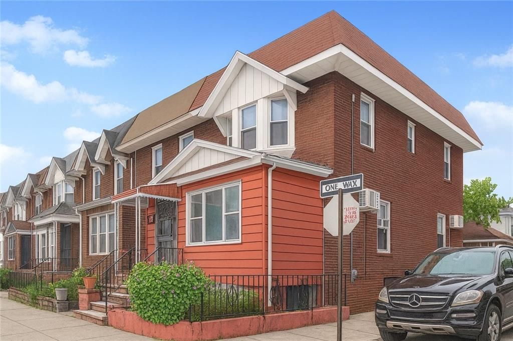 Photo of 9302 95th Street, Woodhaven, NY 11421 (MLS # 496709)