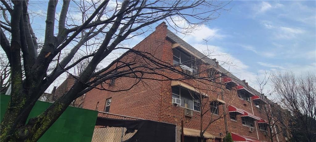 Photo of 439 21st Street, Brooklyn, NY 11226 (MLS # 499927)