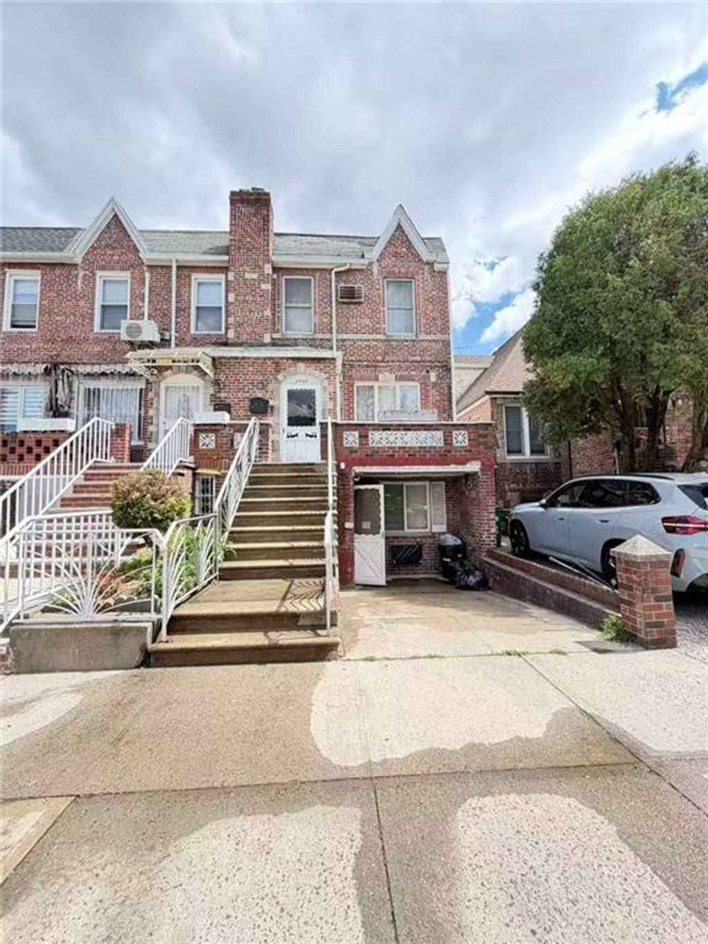 Photo of 1889 4th Street, Brooklyn, NY 11223 (MLS # 500687)