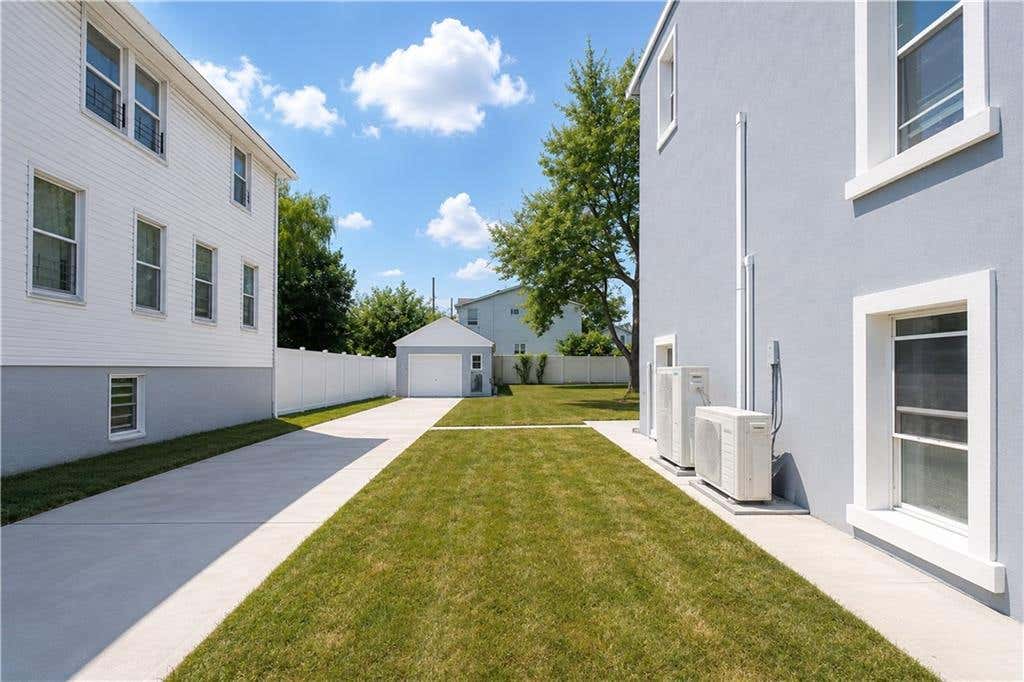 Photo of 160 Simonson Avenue, Staten Island, NY 10303 (MLS # 503773)