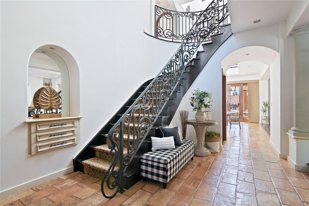 Photo of 7921 Narrows Avenue, Brooklyn, NY 11209 (MLS # 498907)