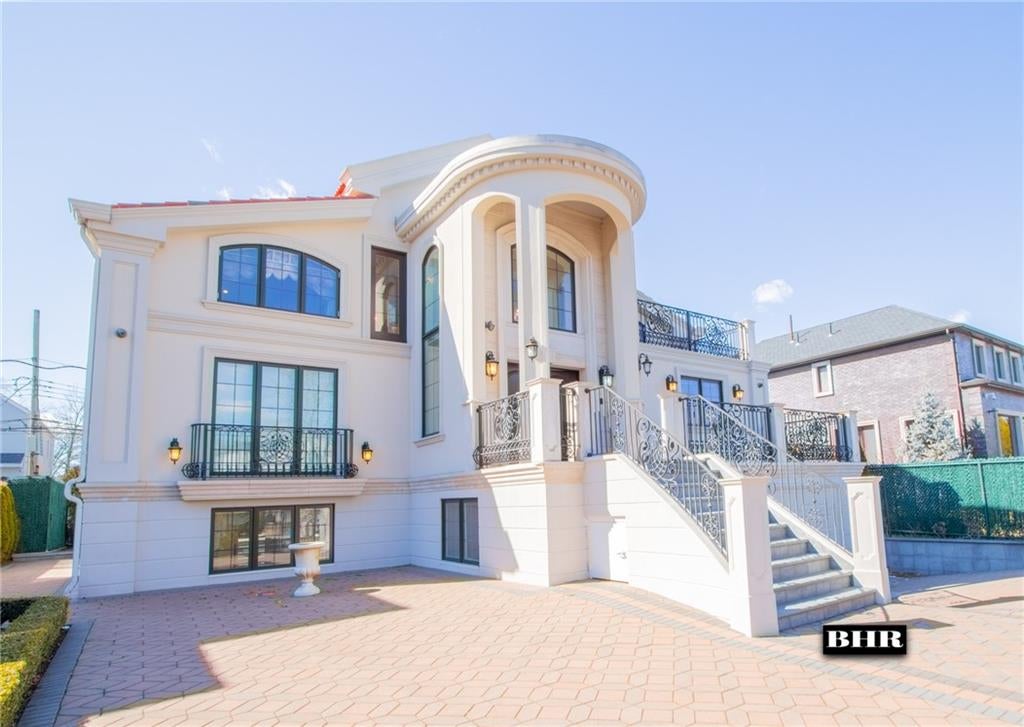 Photo of 4094 Ocean Avenue, Brooklyn, NY 11235 (MLS # 503792)