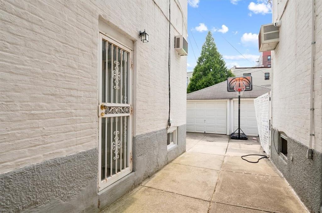 1506 29th Street, Brooklyn, New York image 32