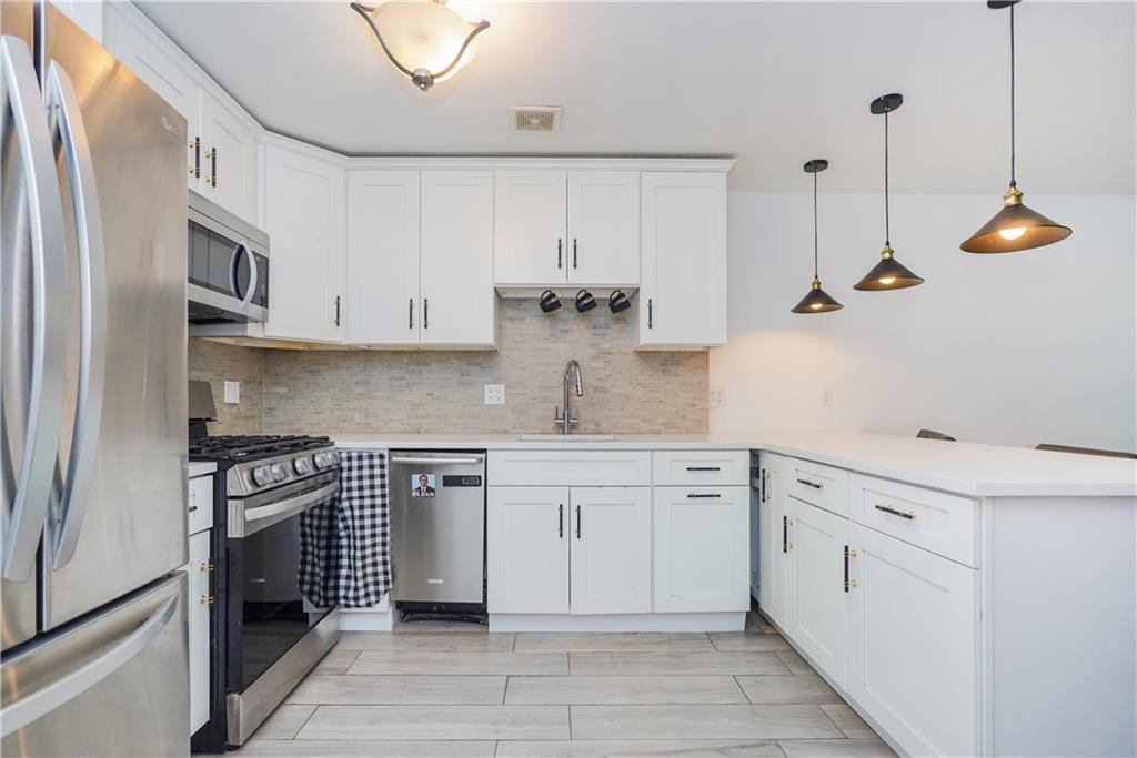 1229 65th Street #A, Brooklyn, New York image 2