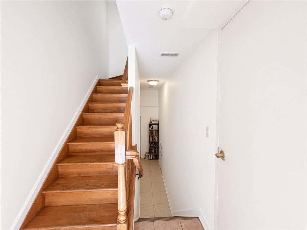 Photo of 65 Alex Circle, Staten Island, NY 10305 (MLS # 503983)