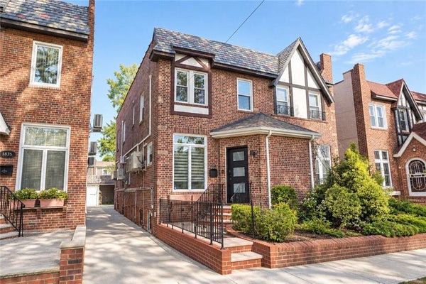 1837 E 33RD ST, BROOKLYN, NY 11234 - Image 69d77740f5dffac5909dd8e566fead37/575042394