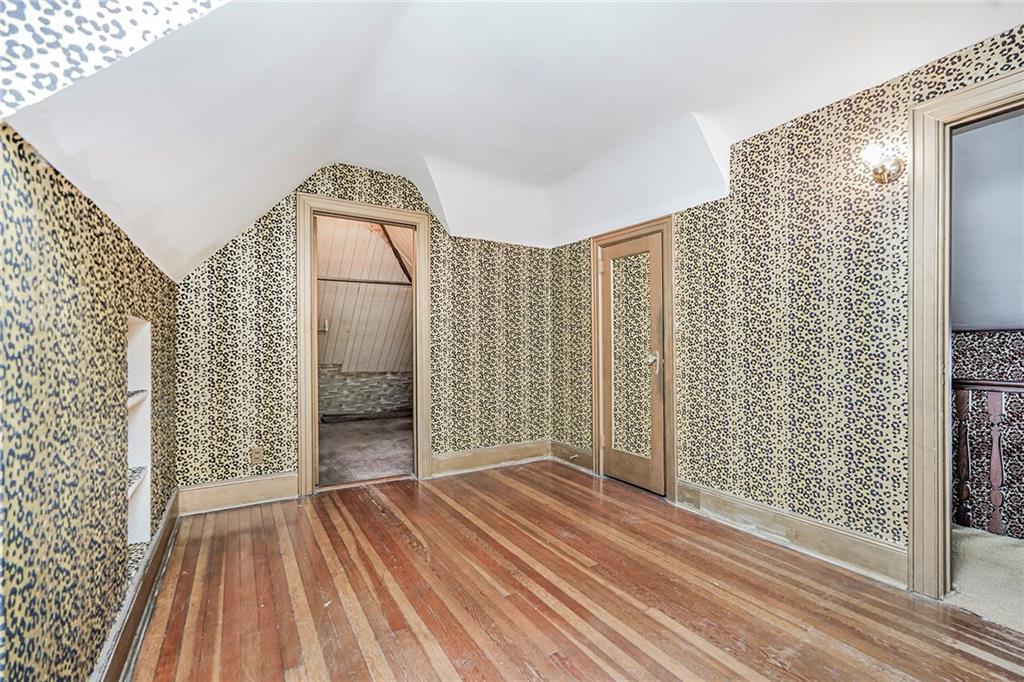 8044 Narrows Avenue, Brooklyn, New York image 28