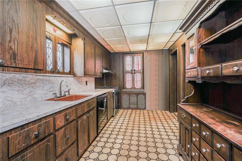 8044 Narrows Avenue, Brooklyn, New York image 20