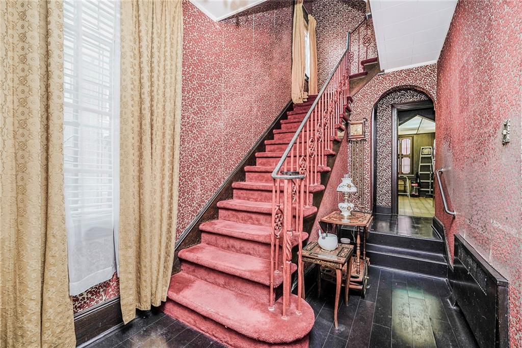 8044 Narrows Avenue, Brooklyn, New York image 18