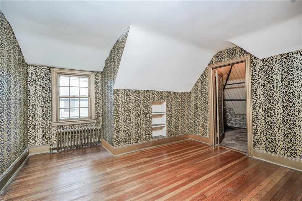 8044 Narrows Avenue, Brooklyn, New York image 38