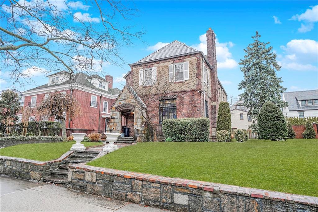 8044 Narrows Avenue, Brooklyn, New York image 1