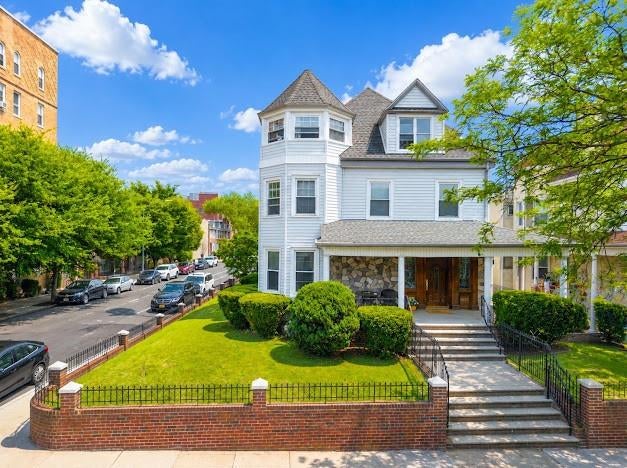 Photo of 6801 Ridge Boulevard, Brooklyn, NY 11220 (MLS # 498817)