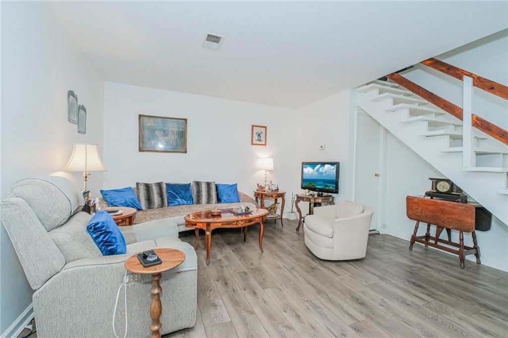 Photo of 55 Rumson Road #55, Staten Island, NY 10314 (MLS # 499857)