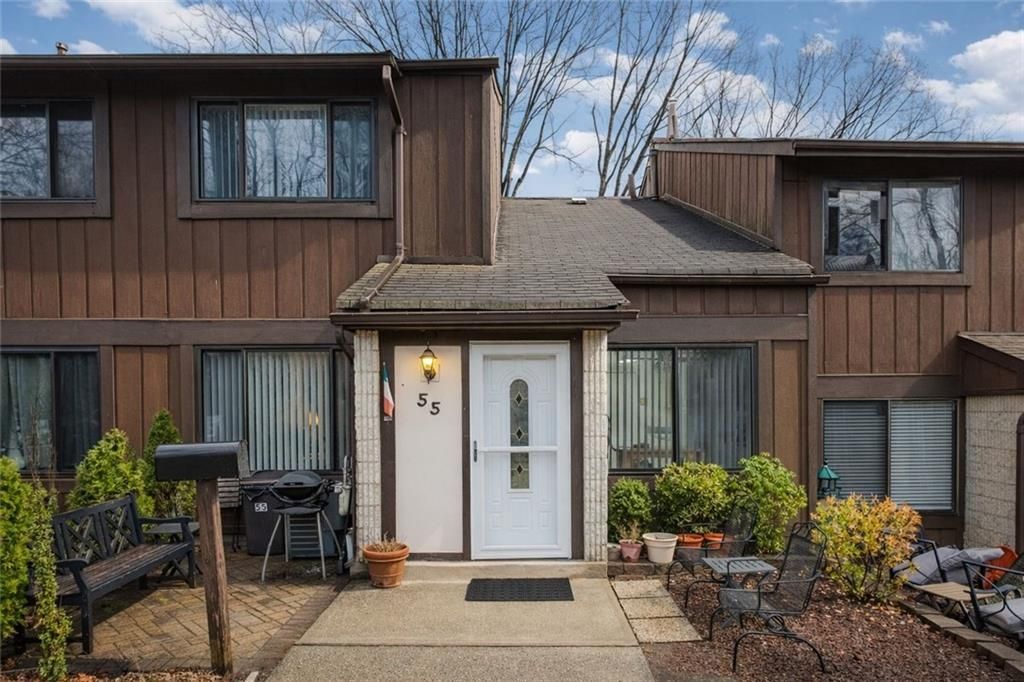 Photo of 55 Rumson Road #55, Staten Island, NY 10314 (MLS # 499857)