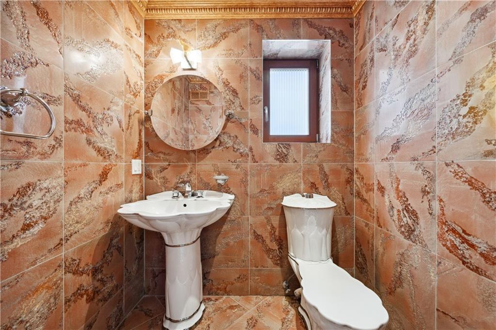 162 Norfolk Street, Brooklyn, New York image 10