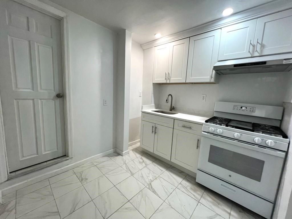 Photo of 119 Raritan Avenue #1, Staten Island, NY 10304 (MLS # 500700)