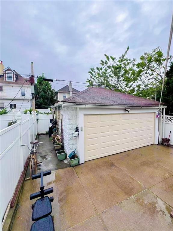 1566 46th Street, Brooklyn, New York image 30
