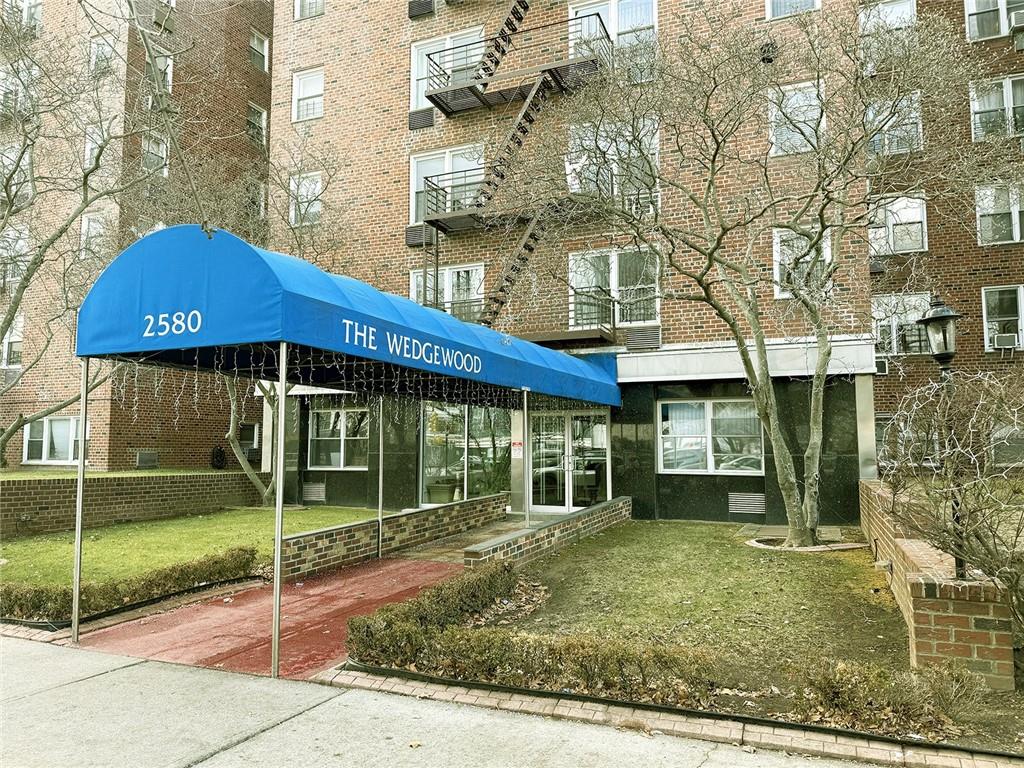 2963 Ocean Parkway #1F, Brooklyn, New York image 1