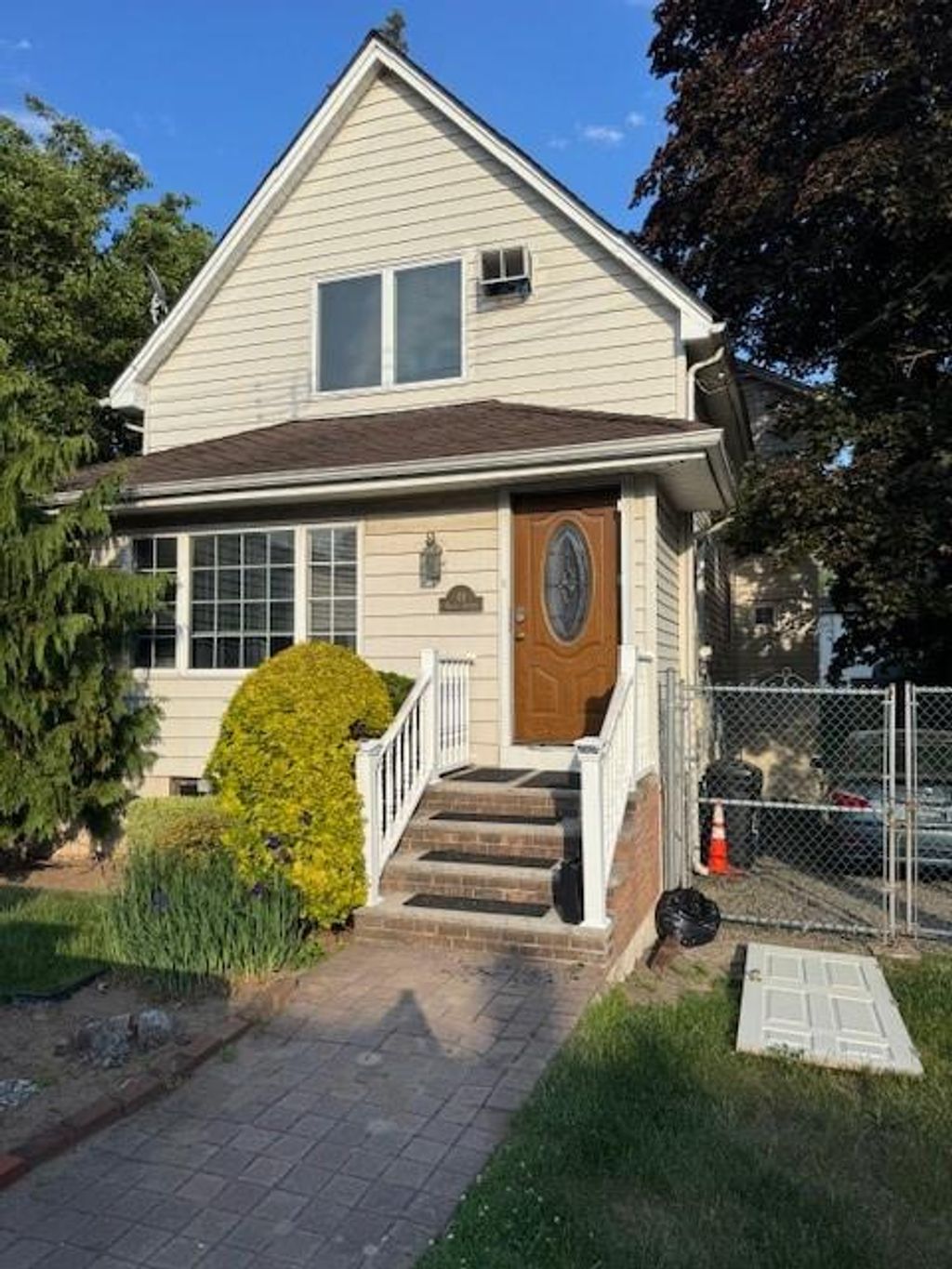 Photo of 48 Watson Avenue, Staten Island, NY 10314 (MLS # 501660)