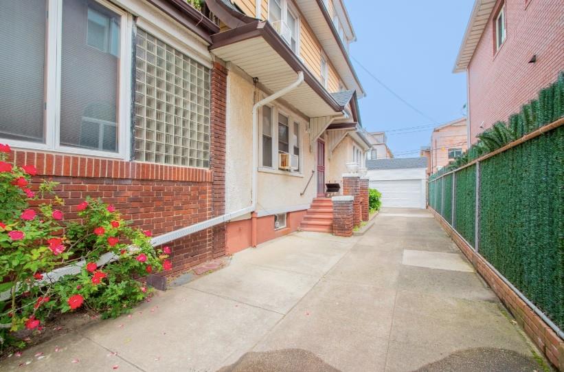 269 Coleridge Street, Brooklyn, New York image 2