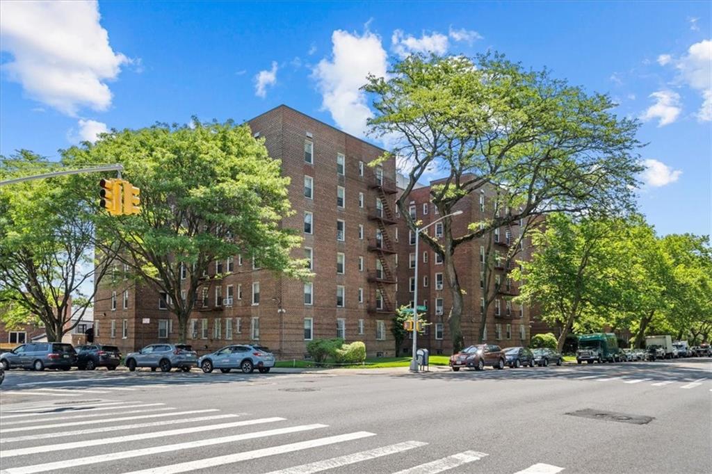 221 Mcdonald Avenue #6R, Brooklyn, New York image 8