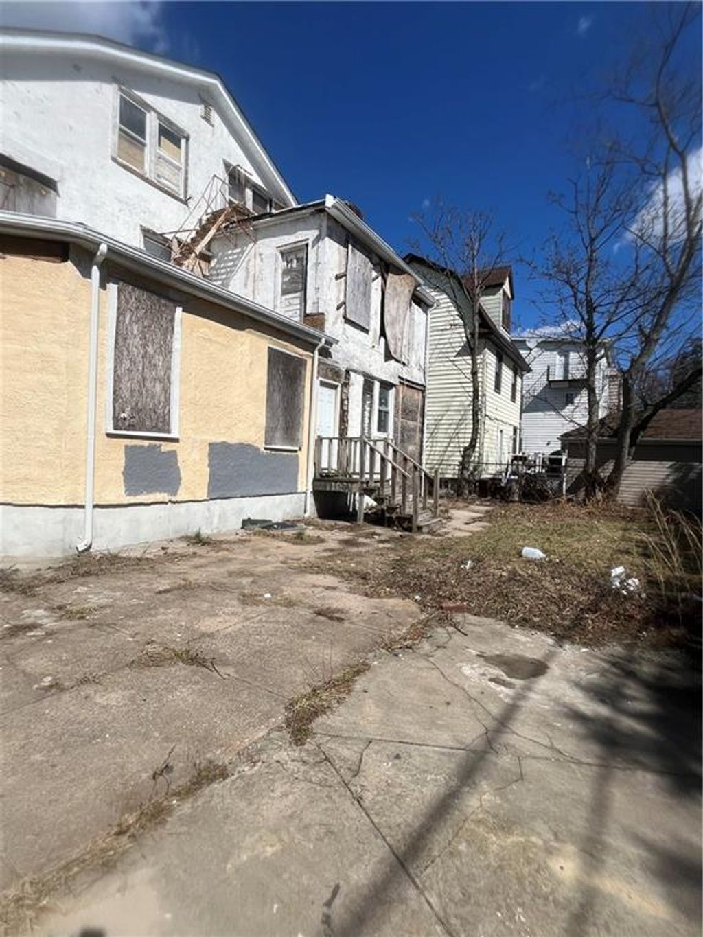 Photo of 3832 Laurel Avenue, Brooklyn, NY 11224 (MLS # 500737)