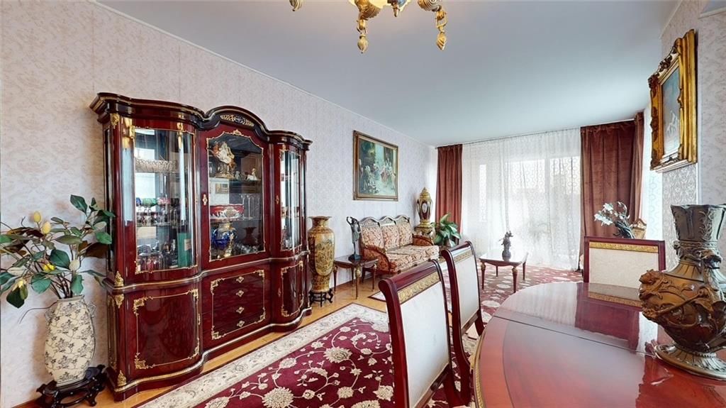 Photo of 45 Oceana Drive #8A, Brooklyn, NY 11235 (MLS # 488385)