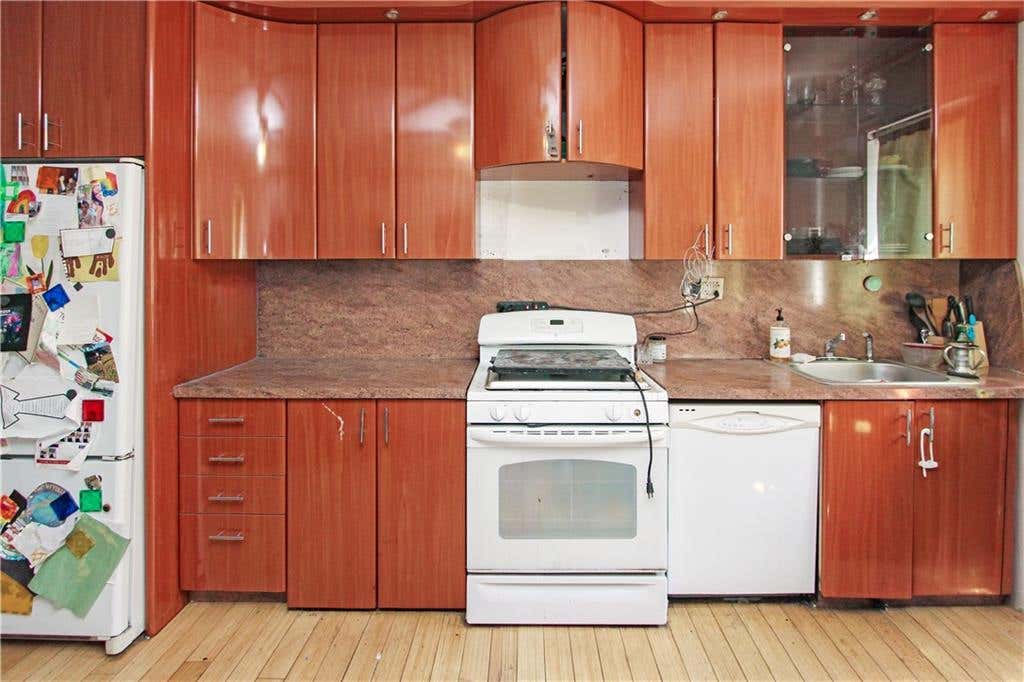 Photo of 1925 Ocean Avenue #1E, Brooklyn, NY 11230 (MLS # 503128)