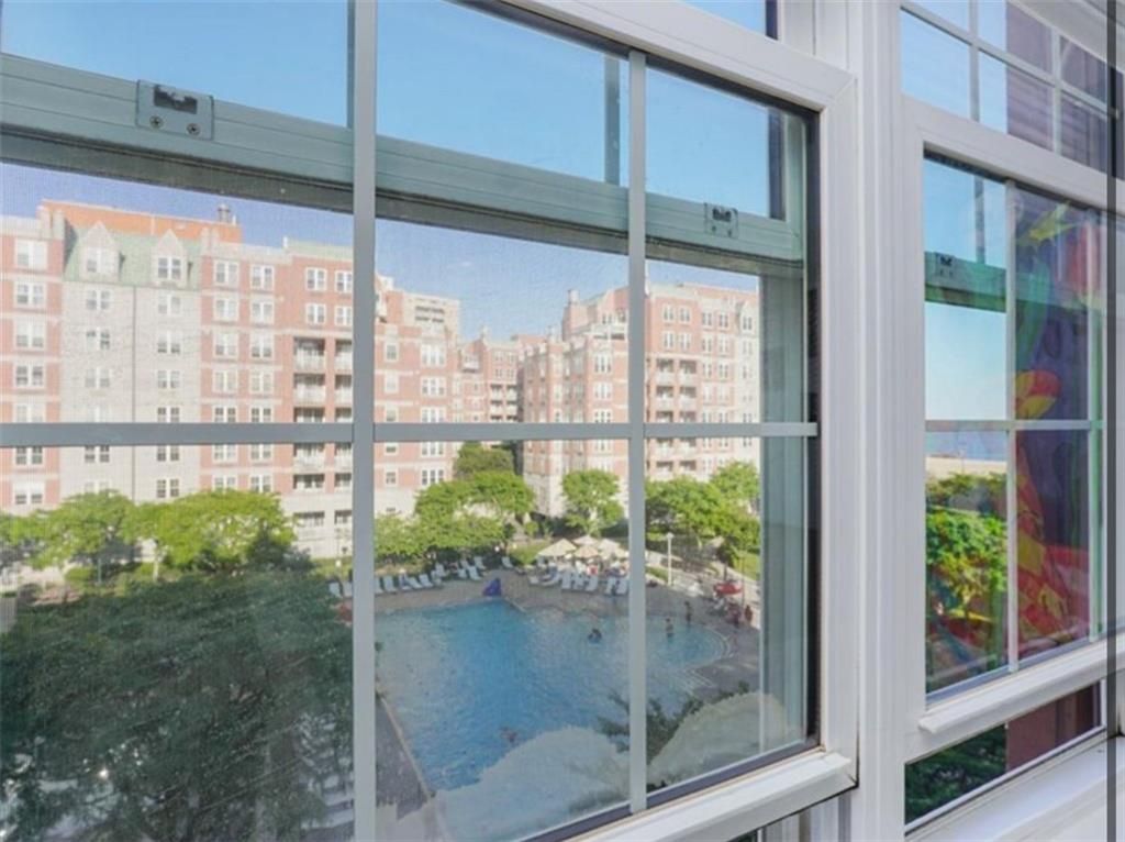 Photo of 100 Oceana Drive #4J, Brooklyn, NY 11235 (MLS # 499242)