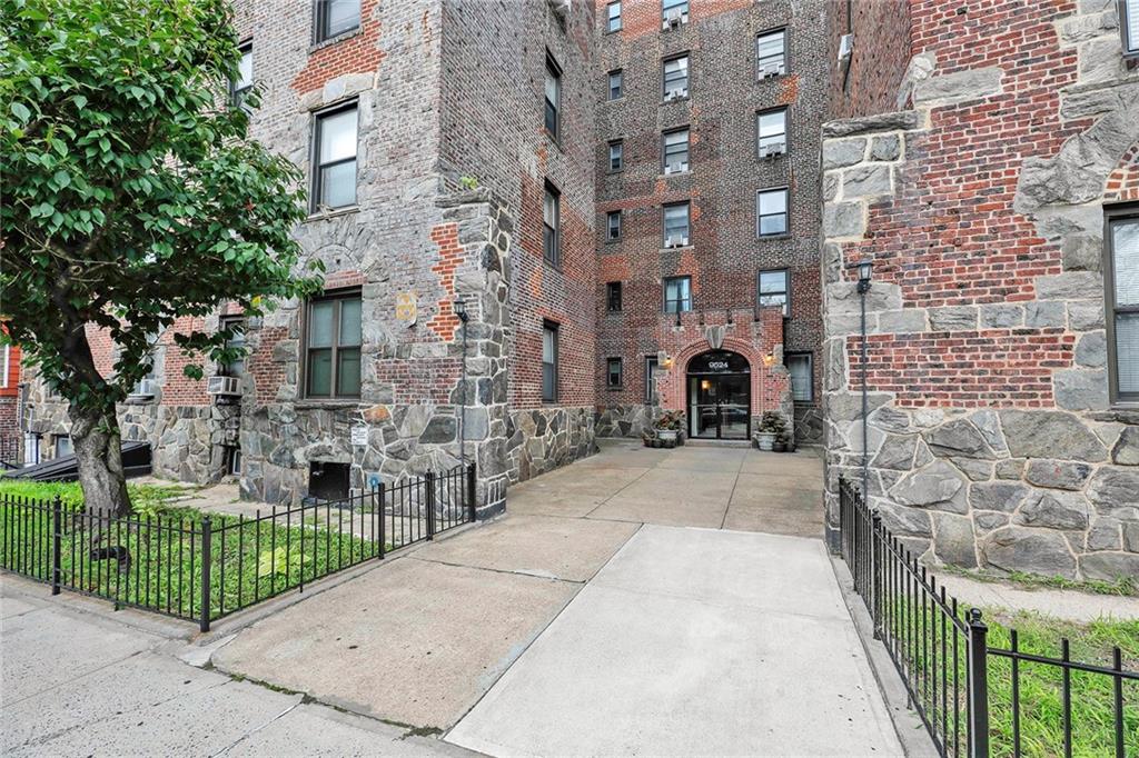 9524 Fort Hamilton Parkway #609, Brooklyn, New York image 1