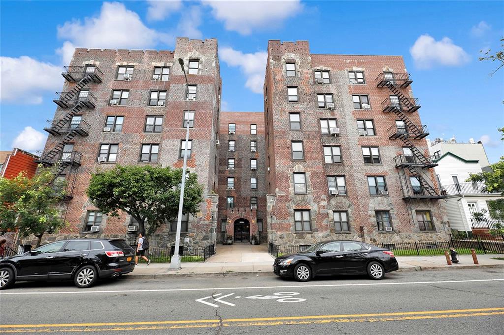 9524 Fort Hamilton Parkway #609, Brooklyn, New York image 2