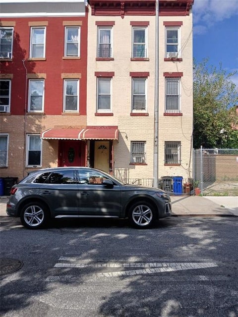 Multifamily For Sale - 10 Monaco Place<br/> Brooklyn, NY 11233