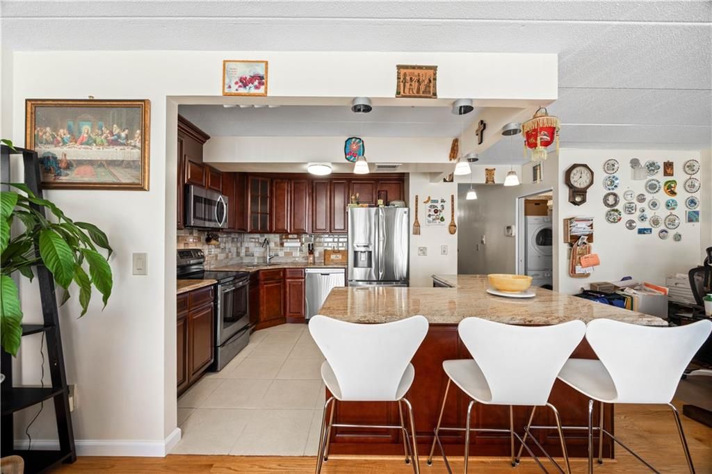 Photo of 10815 Seaview Avenue #40C, Brooklyn, NY 11236 (MLS # 497148)