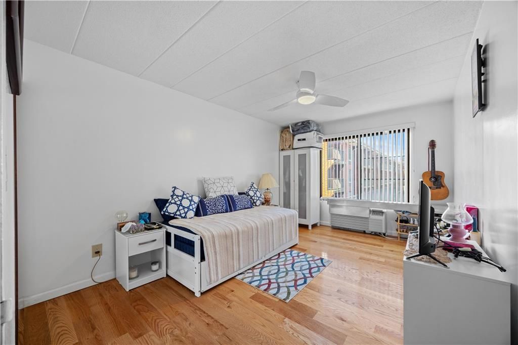 Photo of 10815 Seaview Avenue #40C, Brooklyn, NY 11236 (MLS # 497148)