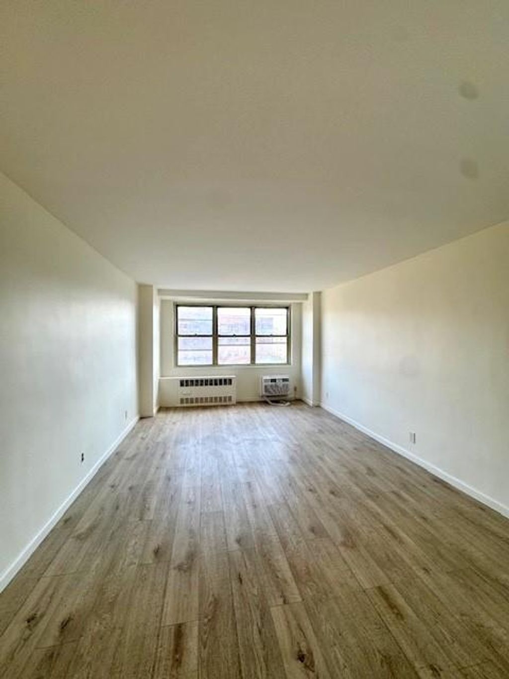 Photo of 35 Seacoast Terrace #6G, Brooklyn, NY 11235 (MLS # 496812)