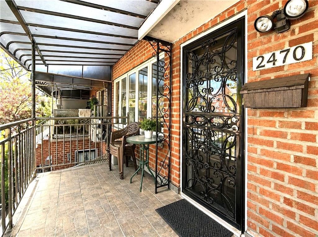 Photo of 2470 Bragg Street, Brooklyn, NY 11235 (MLS # 500839)