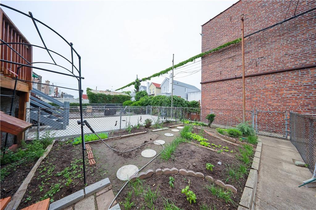 2077 Kimball Street, Brooklyn, New York image 21