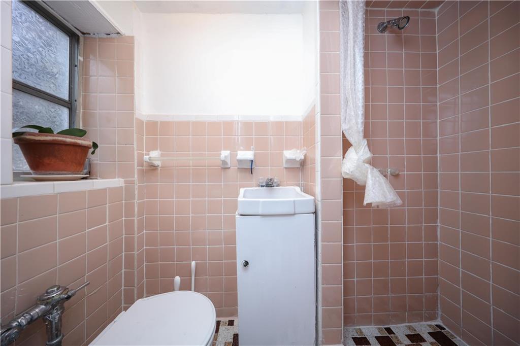 2077 Kimball Street, Brooklyn, New York image 17