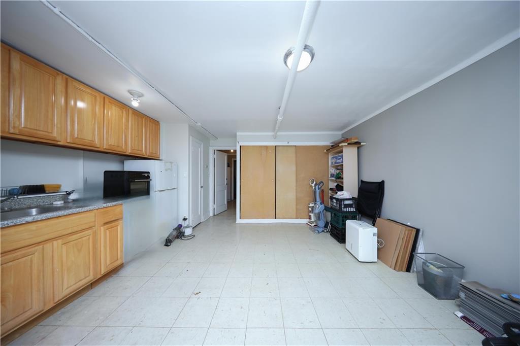 2077 Kimball Street, Brooklyn, New York image 15