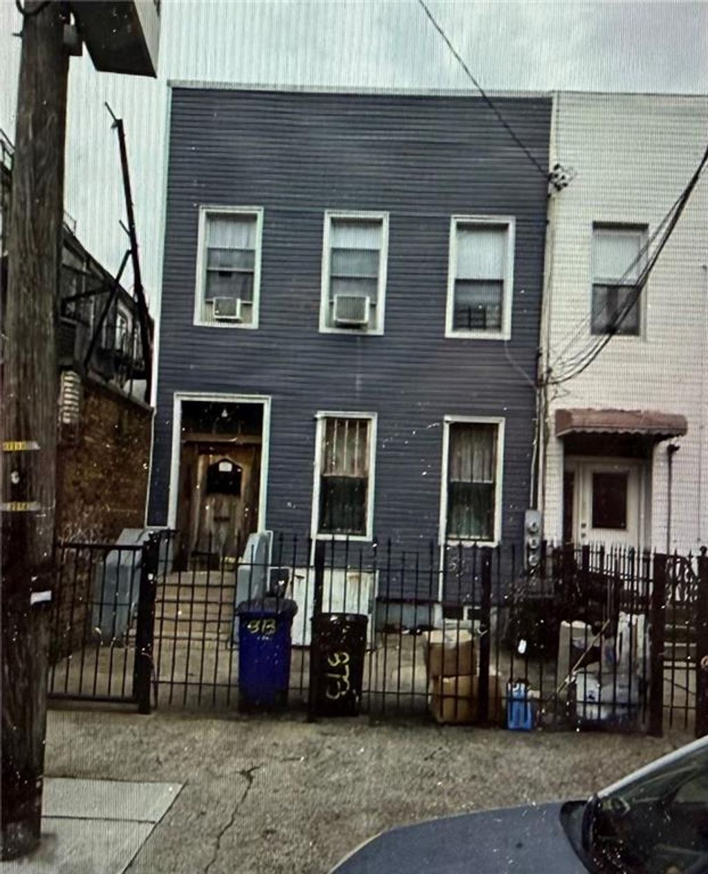 Photo of 373 Bleeker Street, Brooklyn, NY 11237 (MLS # 498572)
