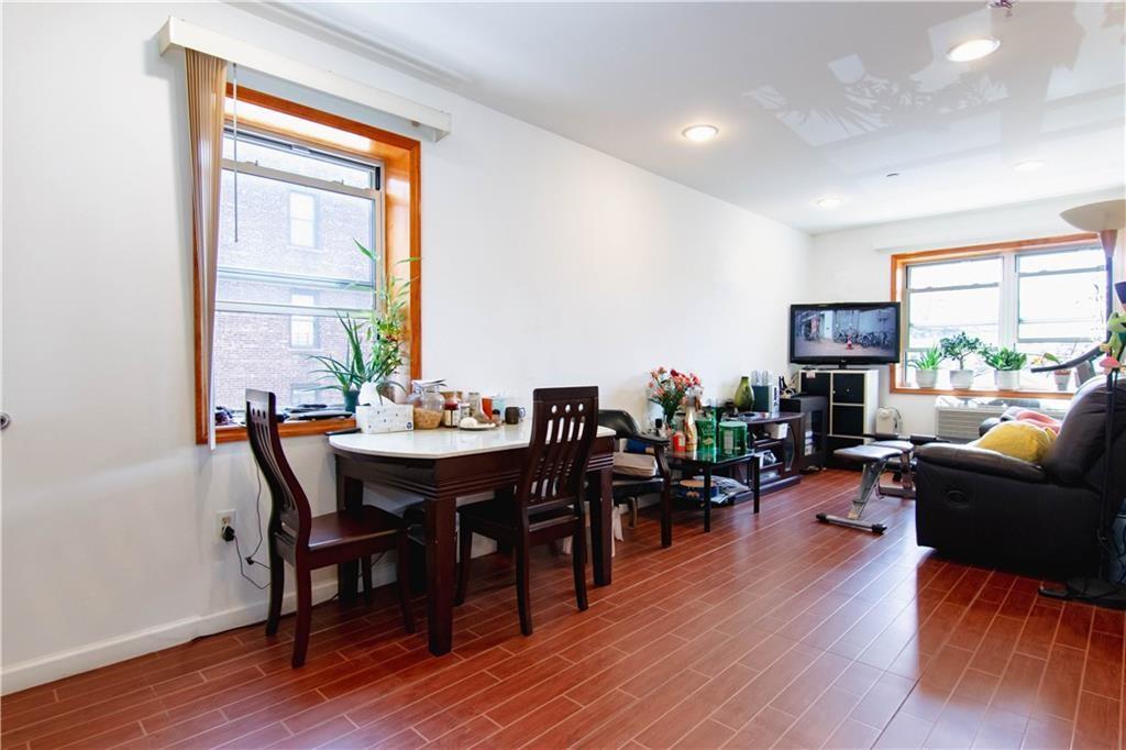 140 Avenue O #2R, Brooklyn, New York image 5