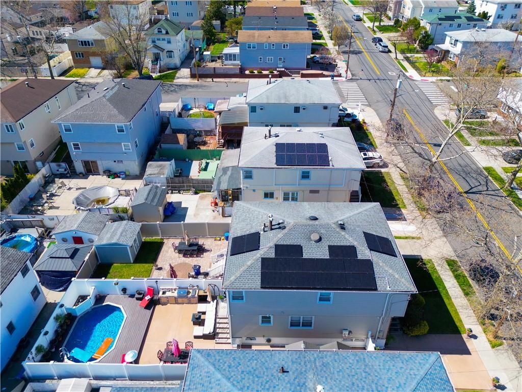 Photo of 138 Buffalo Street, Staten Island, NY 10306 (MLS # 500384)