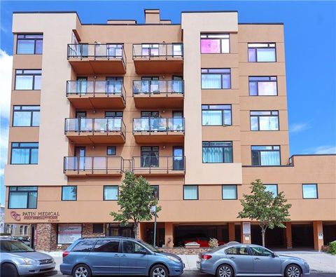 Condo For Sale - 7819 Bay Parkway #PH<br/> Brooklyn, NY 11214