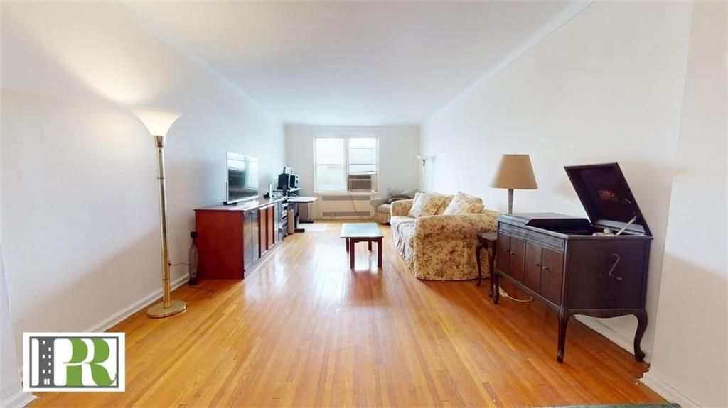 Photo of 902 Ocean Parkway #4G, Brooklyn, NY 11230 (MLS # 495693)