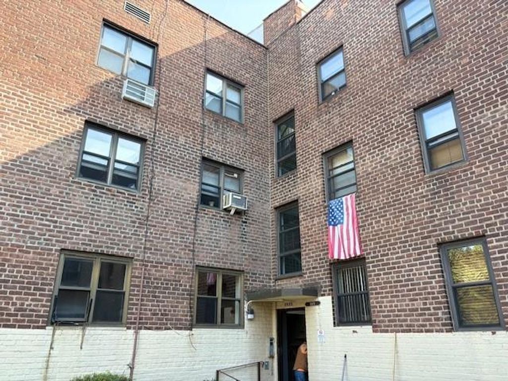 Photo of 8889 Bay 16th Street #1C, Brooklyn, NY 11214 (MLS # 495598)