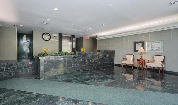 Photo of 41 Wellington Court #1F, Staten Island, NY 10314 (MLS # 505149)